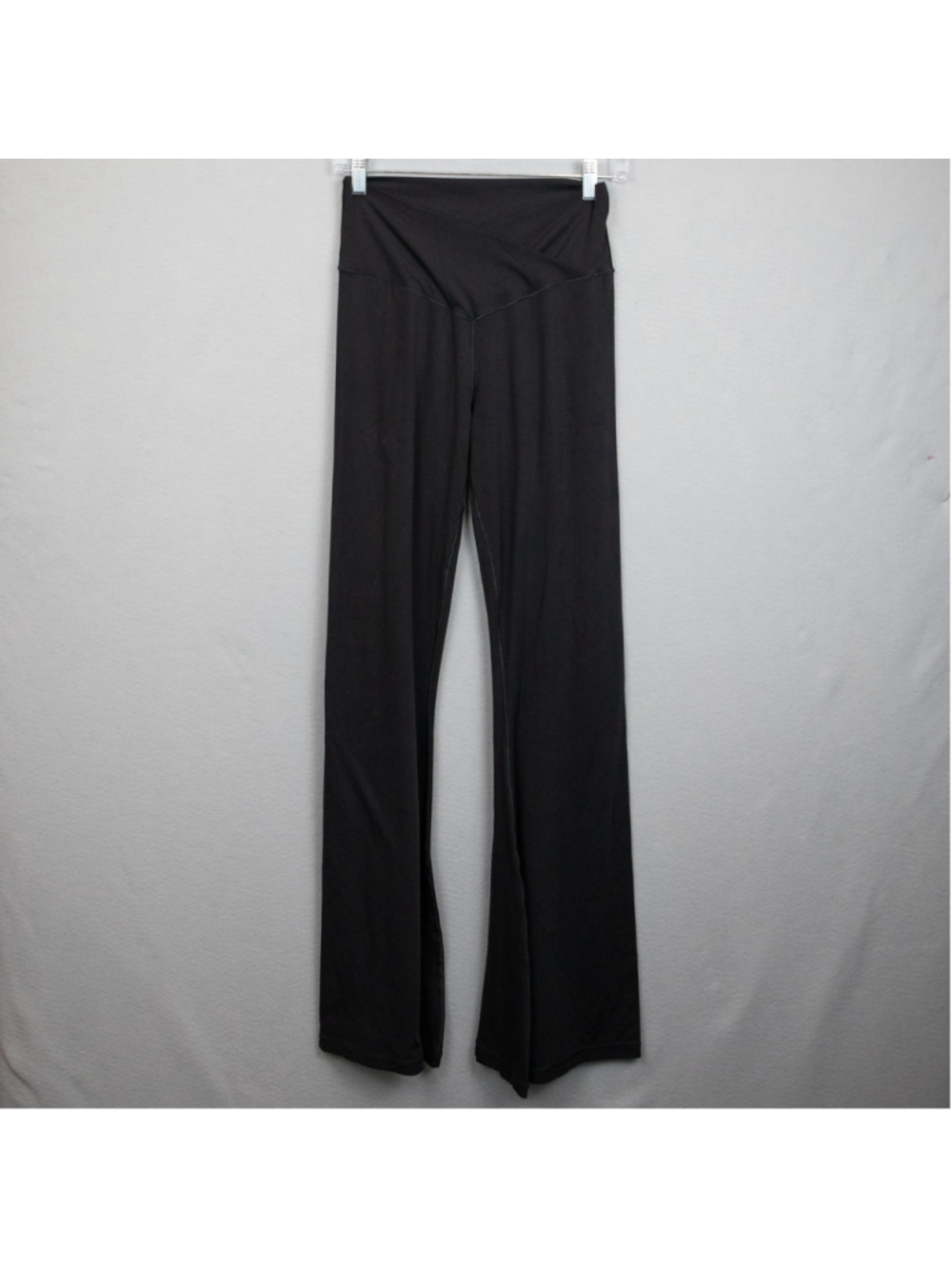 Offline by Aerie Real Me Super Flare Leggings Black Size L